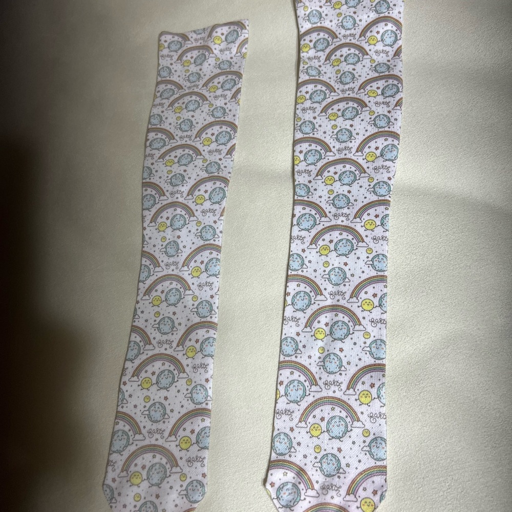 Light Compression “Earth” Print Knee Socks